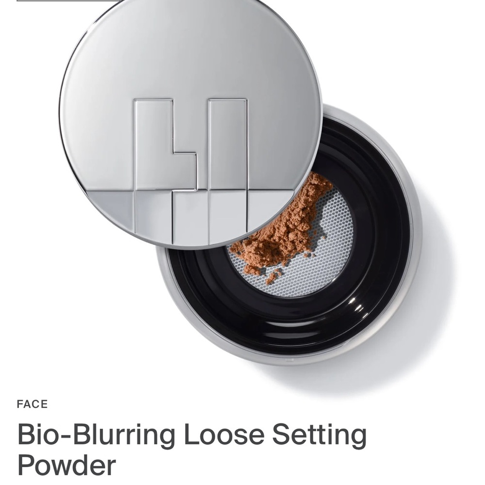 HAUS labs deep honey  Bio-Blurring Loose Setting Powder